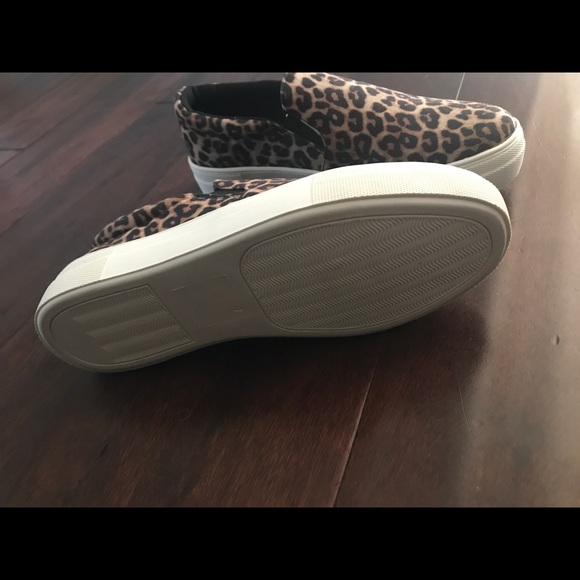 Women’s Leopard Slip-on sneakers - Picture 3 of 4